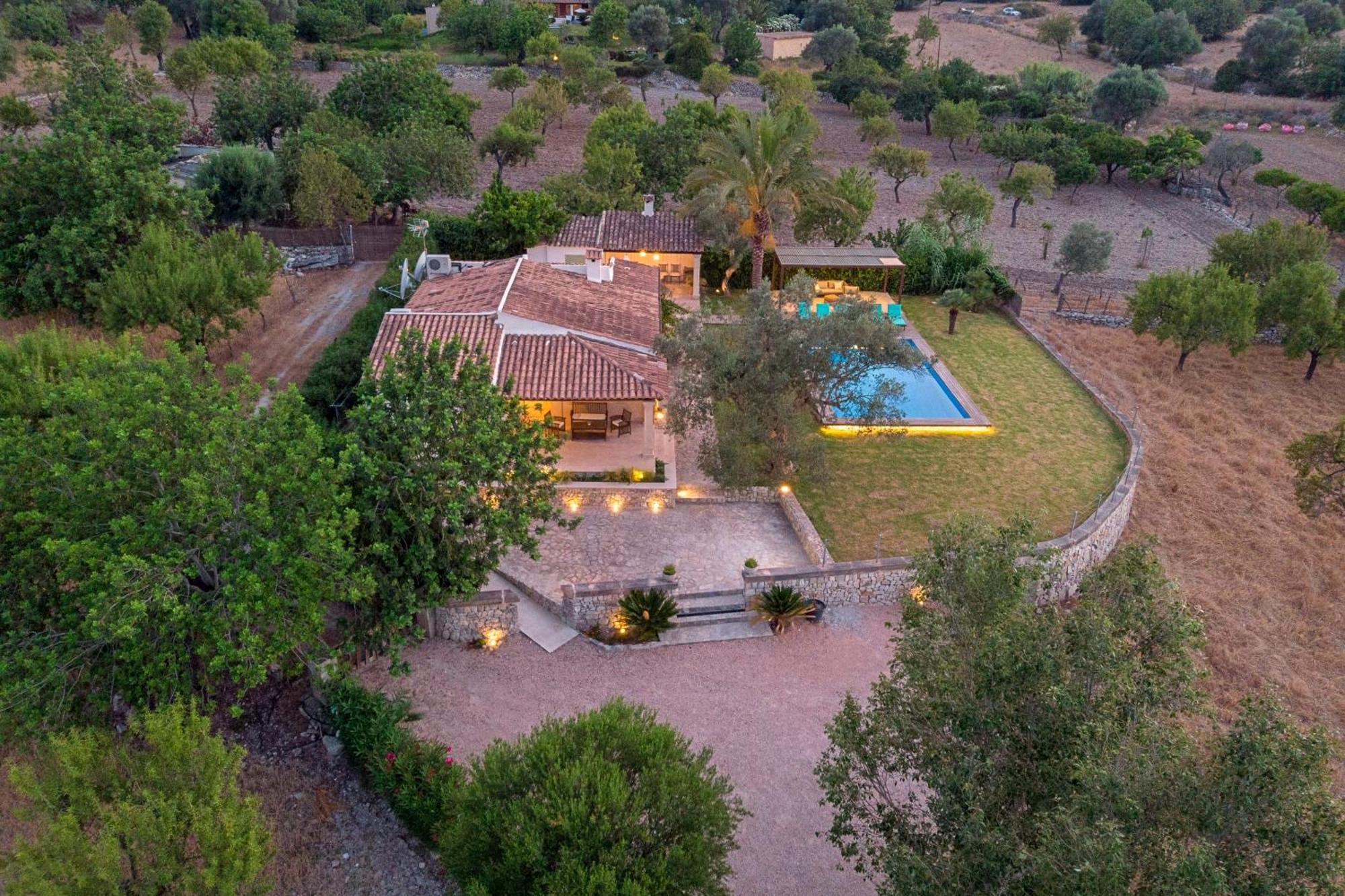 Villa Can Gallardo By Sealand Villas 波连斯萨 外观 照片