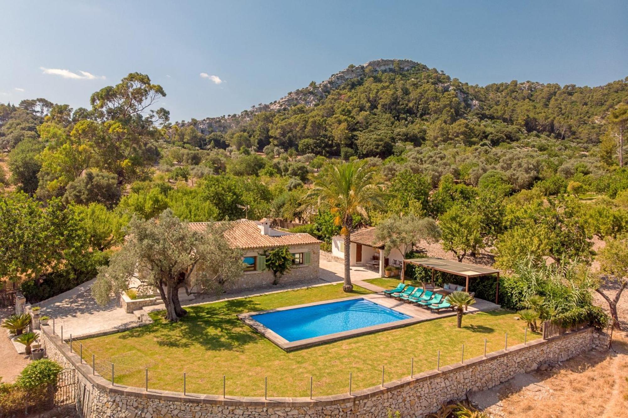 Villa Can Gallardo By Sealand Villas 波连斯萨 外观 照片